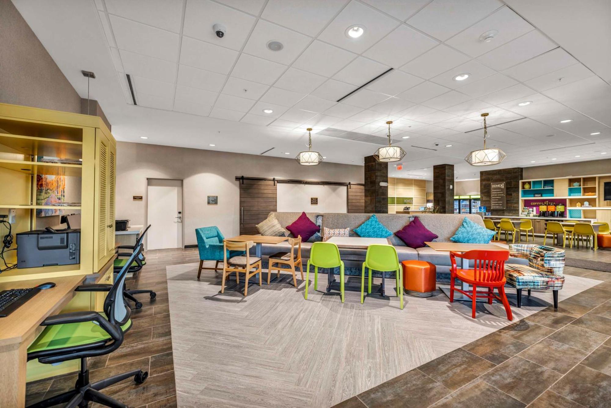 Home2 Suites By Hilton Raleigh West Lenovo Center Exterior foto