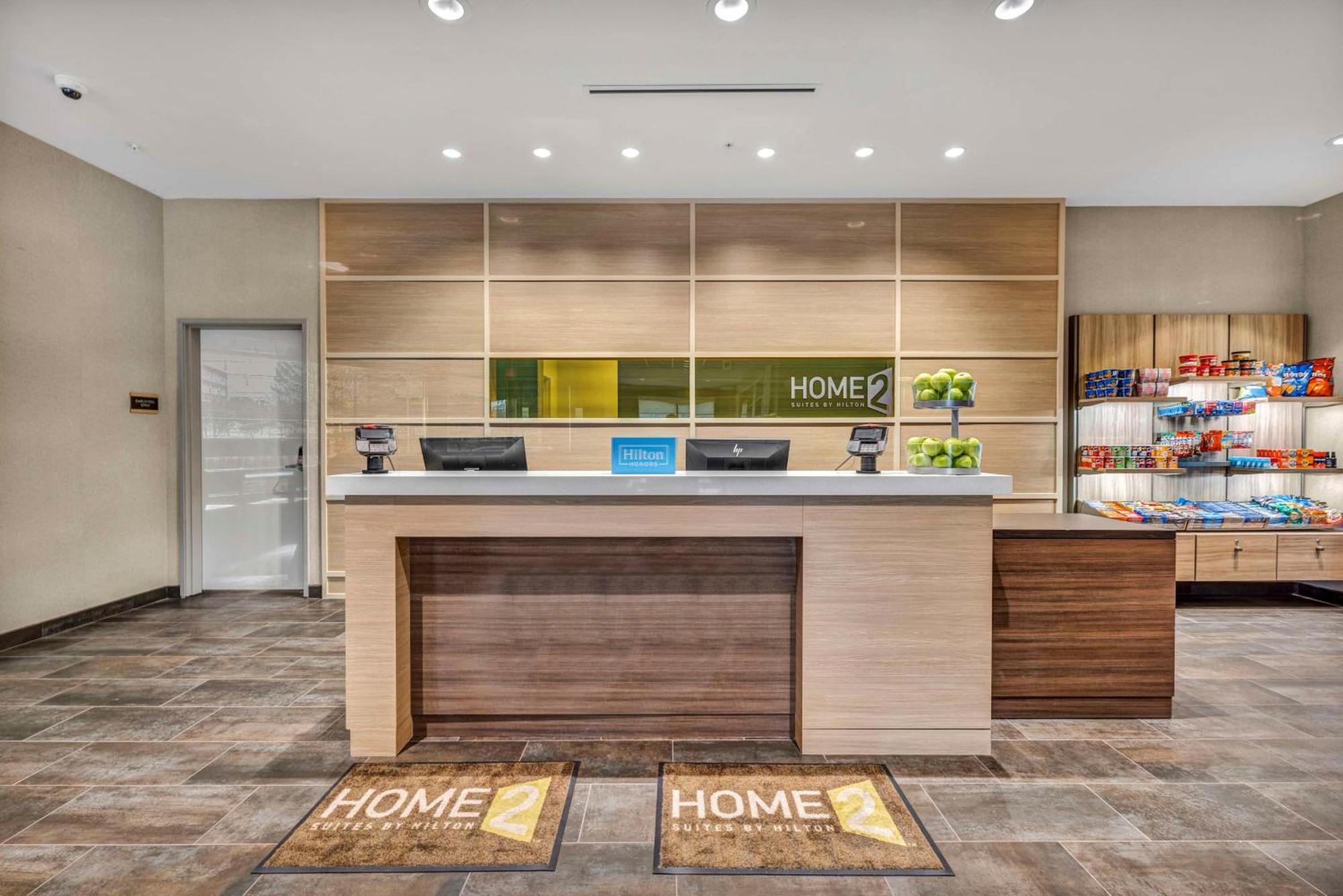 Home2 Suites By Hilton Raleigh West Lenovo Center Exterior foto