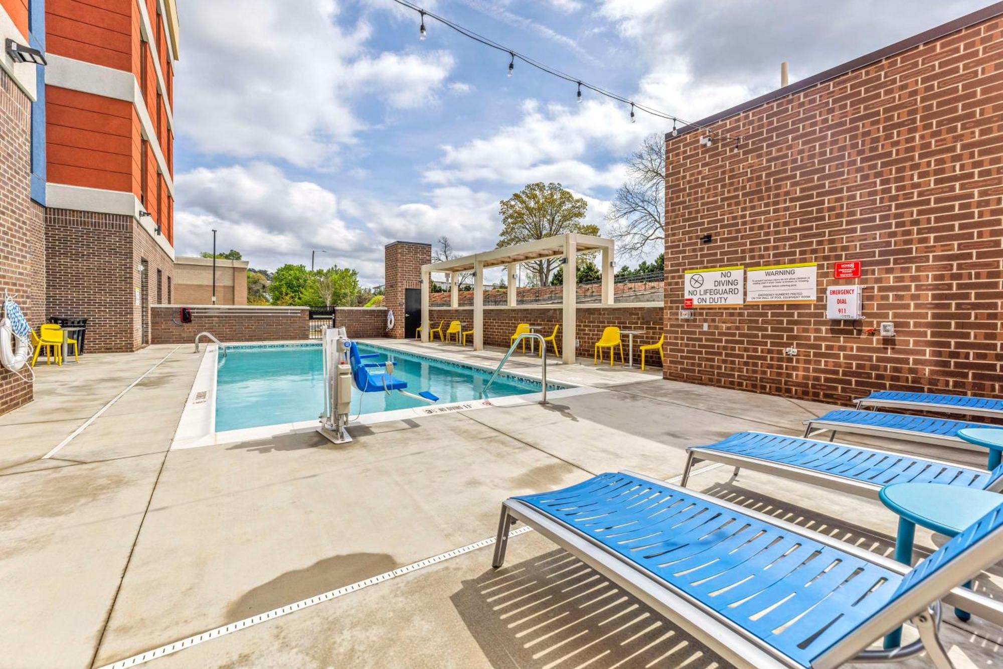 Home2 Suites By Hilton Raleigh West Lenovo Center Exterior foto